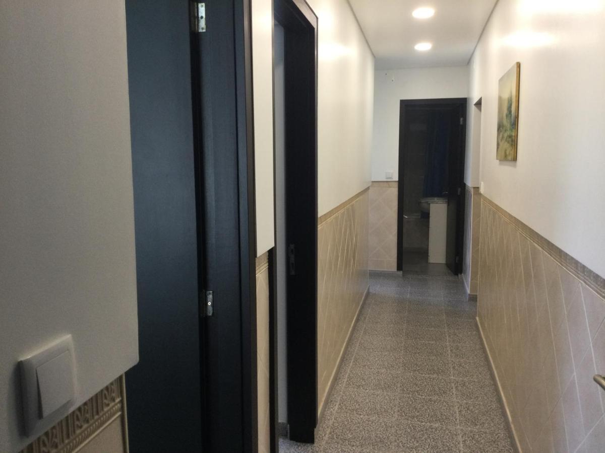 Room Villa Ribeiro Pilgrims Way To Santiago Bike A Garage For Marinhas Esposende Exterior foto
